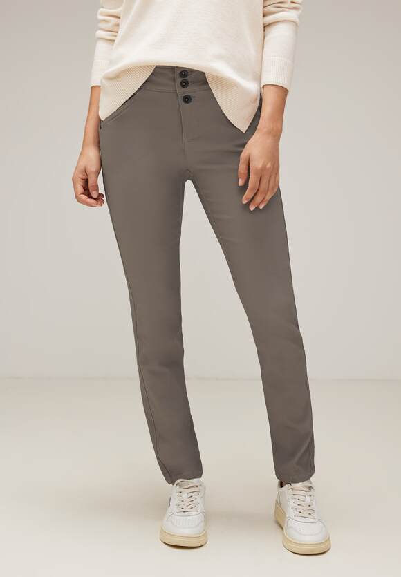 STREET ONE Coating Slim Fit Hose Damen - Style York - Shiny Sandy Mocca | STREET  ONE Online-Shop
