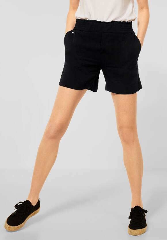 Damen Bekleidung Kurze Hosen Knielange Shorts und lange Shorts H&M Bermudashorts in Schwarz 
