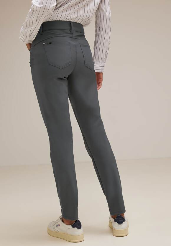 STREET ONE Slim Fit Technostretch Hose Damen - Style York - Pure Grey | STREET  ONE Online-Shop